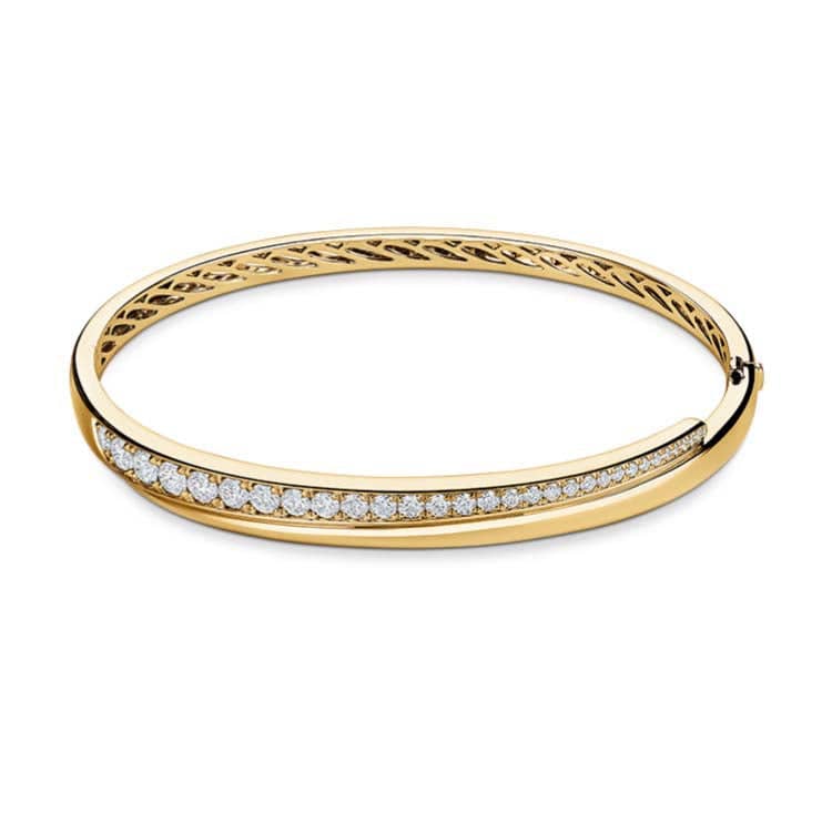 Hearts On Fire Vela Crossover Bangle in 18K Yellow Gold