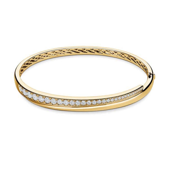 Hearts On Fire Vela Crossover Bangle in 18K Yellow Gold