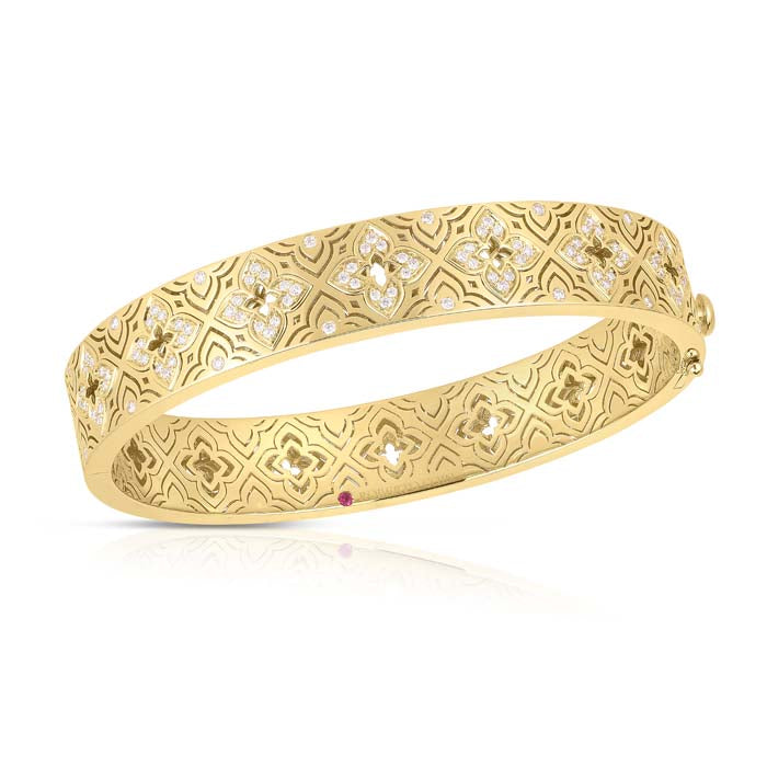 Roberto Coin .60CTW Venetian Princess Bangle in 18K Yellow Gold