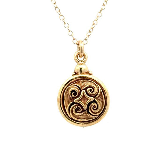 Estate Medallion Pendant Necklace in 14K Yellow Gold