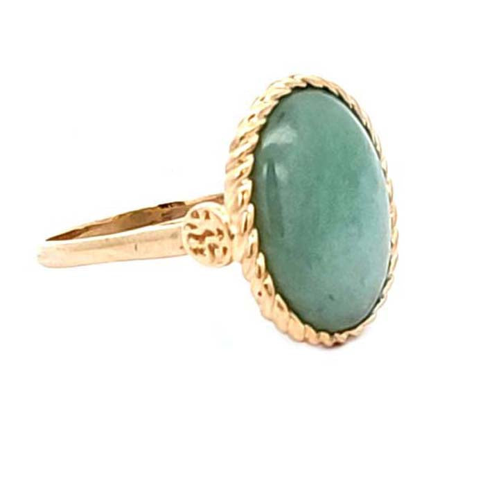 Estate Nephrite Jade Ring in 14K Yellow Gold