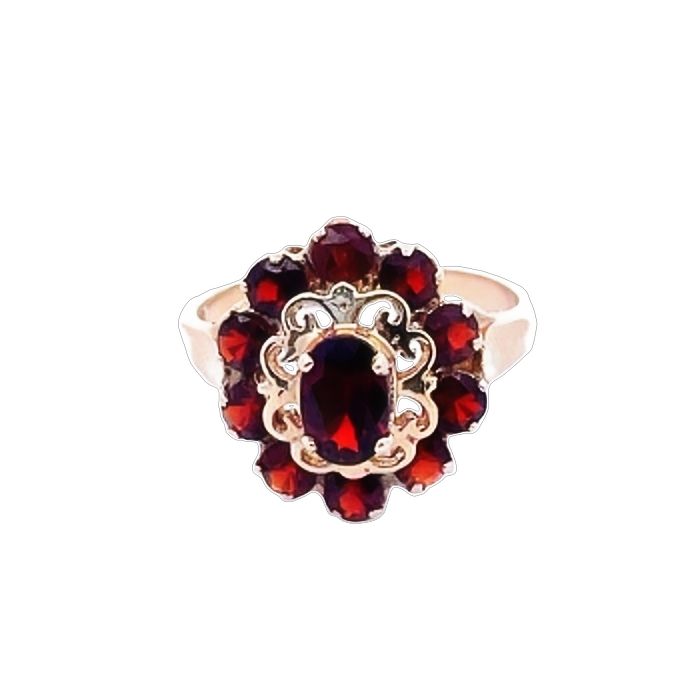 Estate Garnet Ring in 14K Yellow Gold