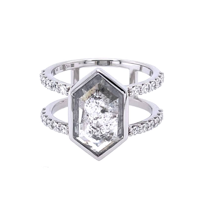 Custom Design Center Stone Diamond Ring