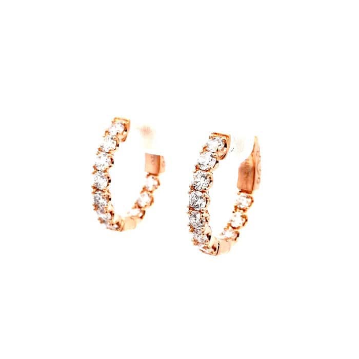 Load image into Gallery viewer, Mountz Collection 1.50CTW Oval Inside/Outside Hoops in 14K Yellow Gold
