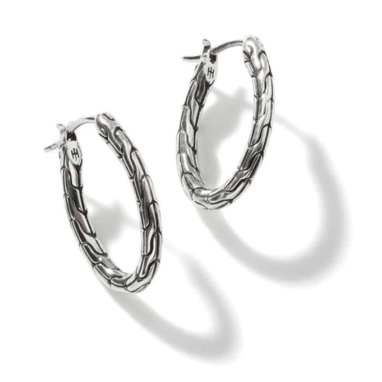 Load image into Gallery viewer, John Hardy Classic Chain Small Oval Hoop Earrings in Sterling Silver
