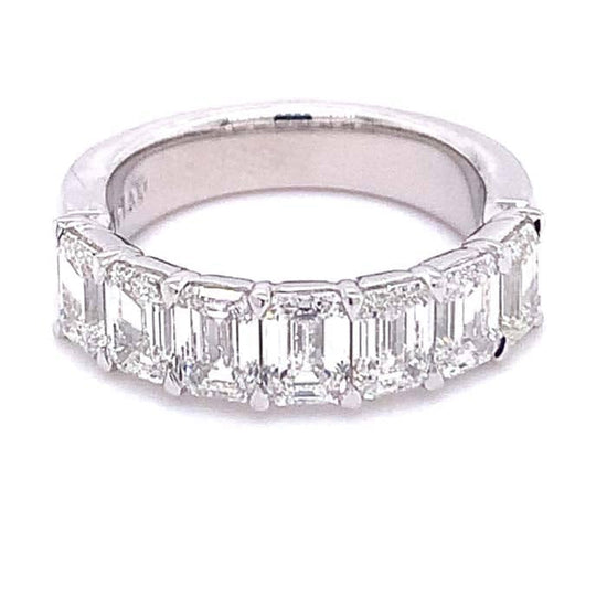 Load image into Gallery viewer, Mountz Collection 2.90CTW Emerald Cut Diamond Wedding Band in Platinum
